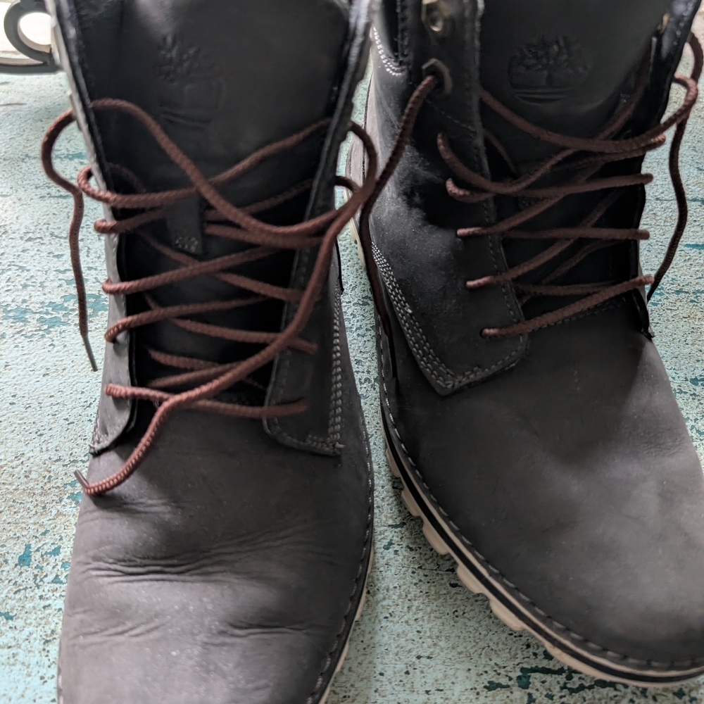 Timberland 6-Inch Boot, off black, women 8.5 size